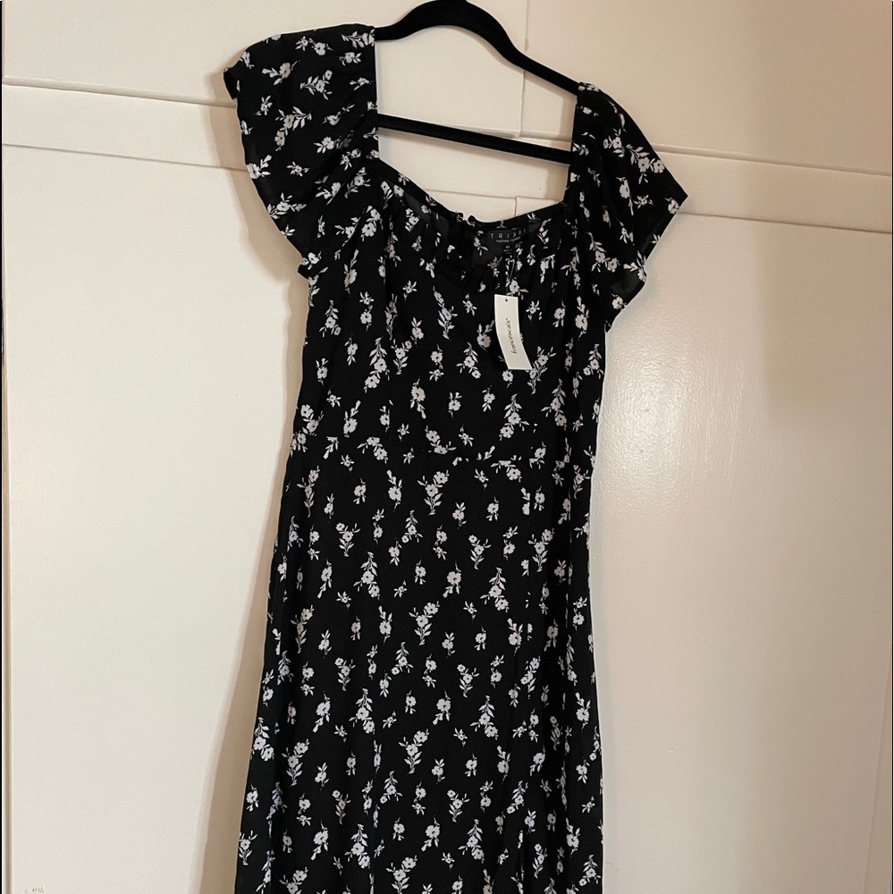Trixie XL black babydoll long dress with a zipper back